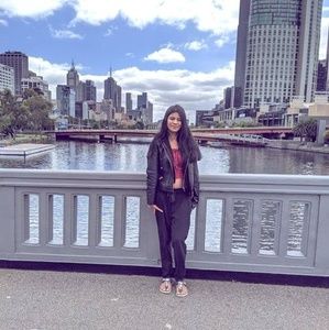 Meet your Posher, Angeline